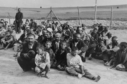 Холокост в отношении цыган